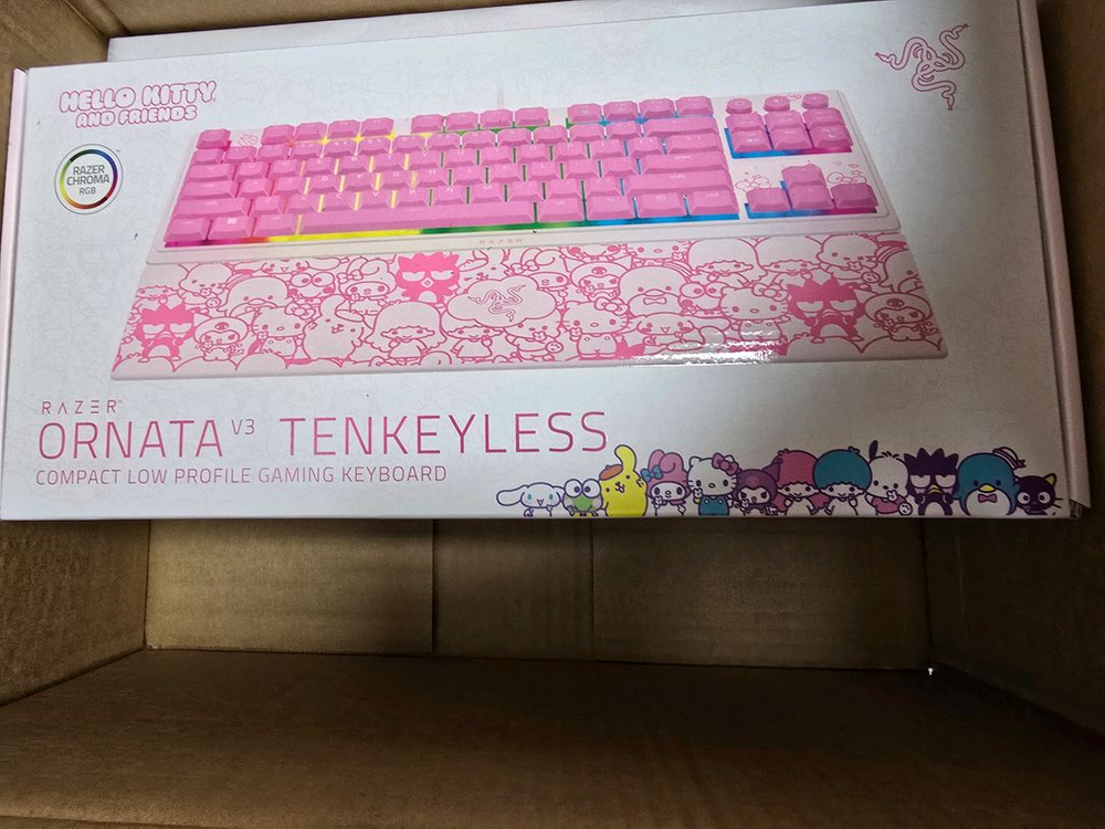 미개봉)헬로키티 한정판 콜라보 레이저 키보드 이미지