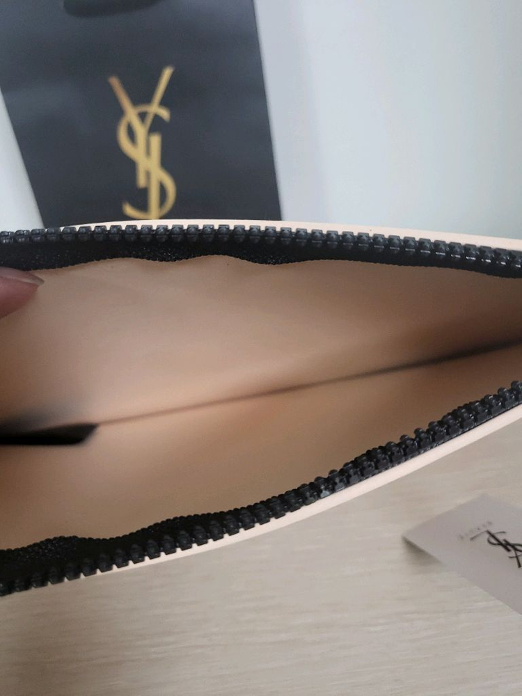 정품) 입생로랑 베이지 파우치 (코스메틱) 이미지