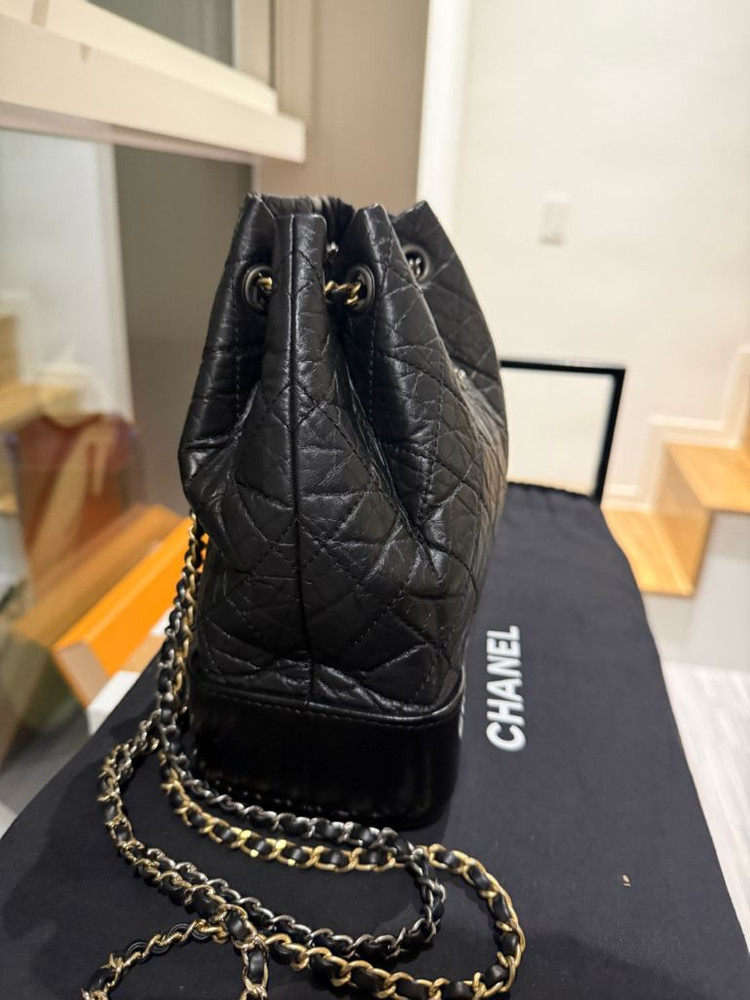 샤넬 가브리엘 백팩 스몰 내장칩 이미지