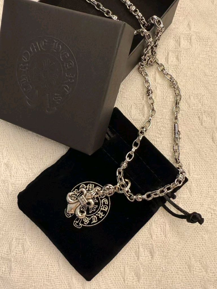 크롬하츠 플뢰르 드 로즈 체인 목걸이 이미지