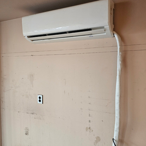 벽걸이 에어컨 이미지