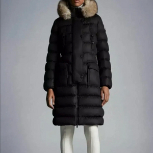 몽클레어 클로에 폭스퍼 롱패딩 이미지