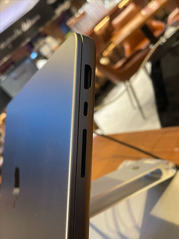 2023 맥북프로 M2 14인치 16GB램 1TB용량 판매합니다 이미지