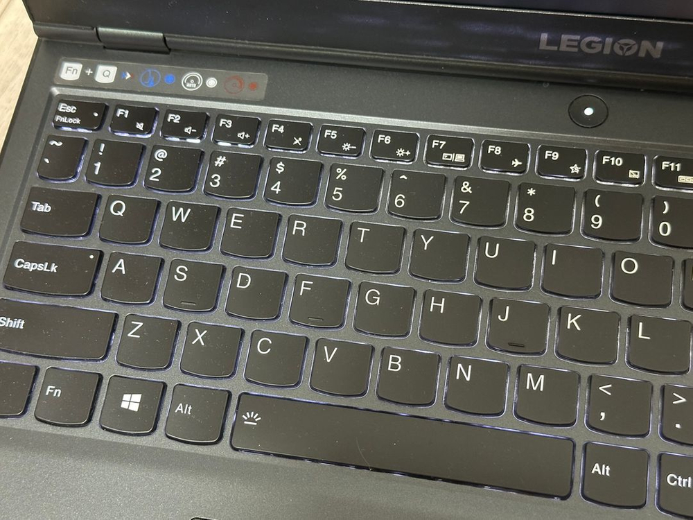 레노버 5800H RTX3060 게이밍 노트북 이미지