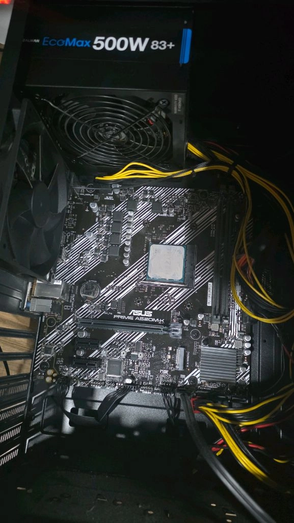 메인보드 + AMD 라이젠 5 2400G 삼성nvme 256 케이스까지 파워 500까지 이미지