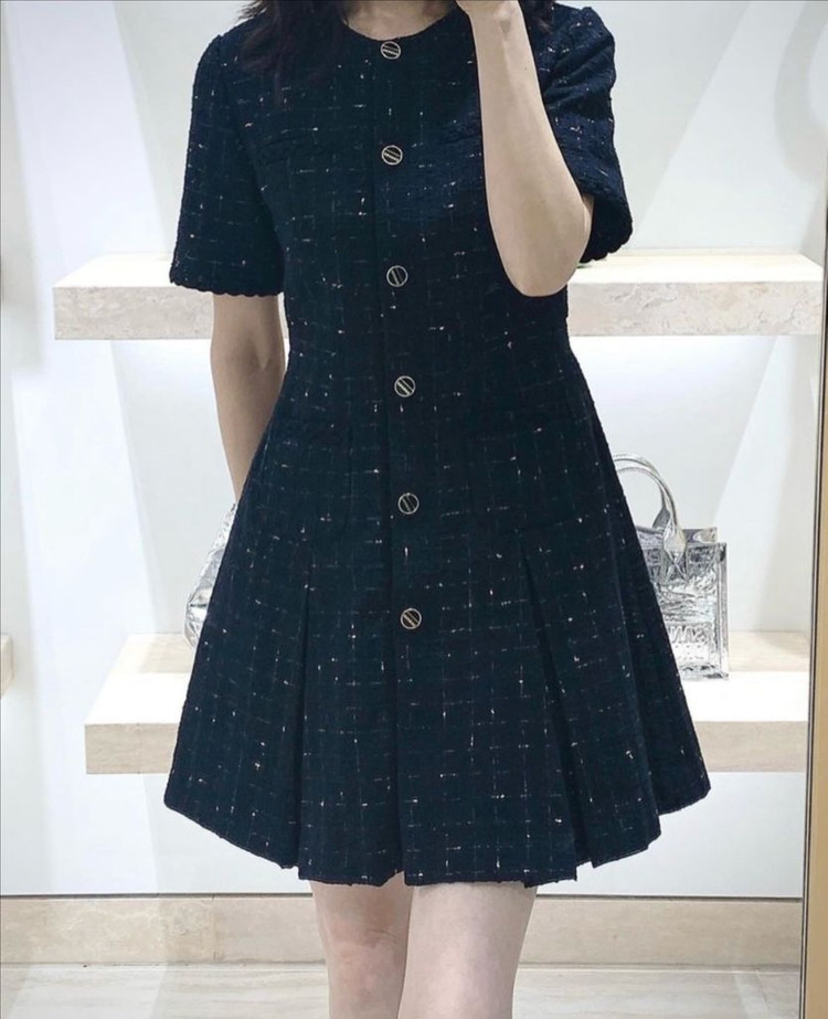 산드로 블랙 트위드 미니 원피스 이미지