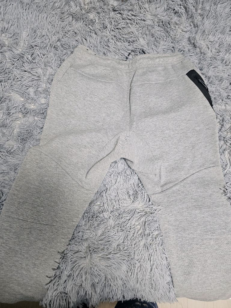 나이키 테크팩 하의 바지 팝니다 이미지