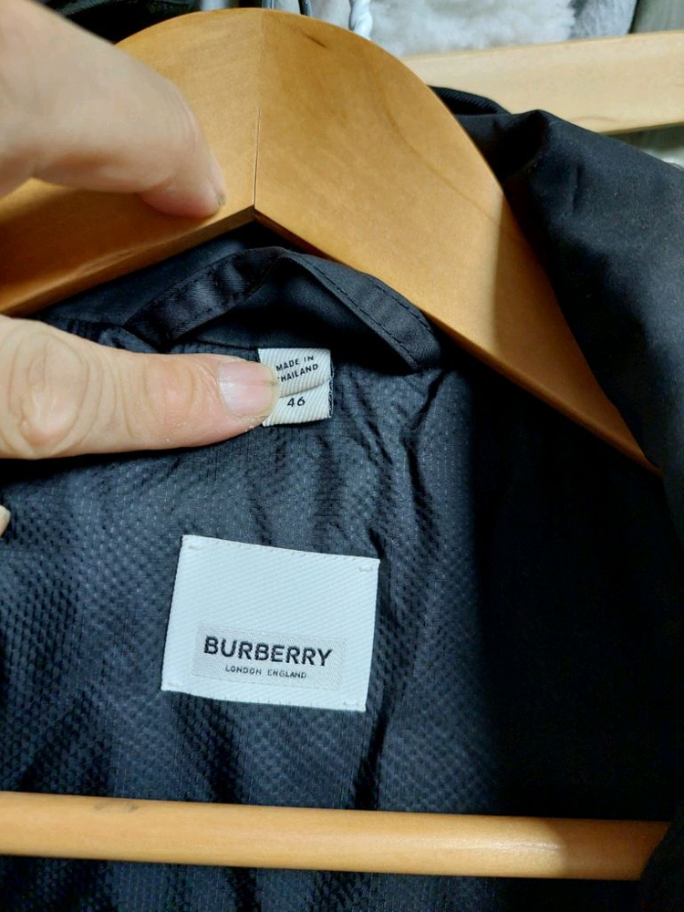 버버리 블랙 2인1 패딩조끼 나일론코트 46 이미지