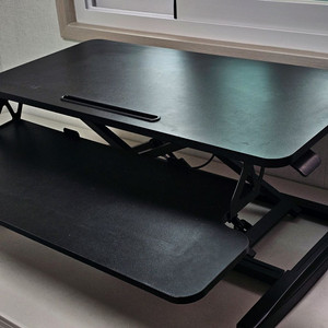 [새삥] 높이조절 가능 스탠딩 데스크 이미지