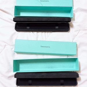 티파니 팔찌 케이스 티파니 귀걸이 케이스 이미지