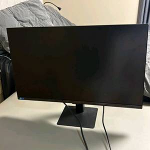 삼성 27인치 뷰피니티 s7 4k uhd 모니터 이미지