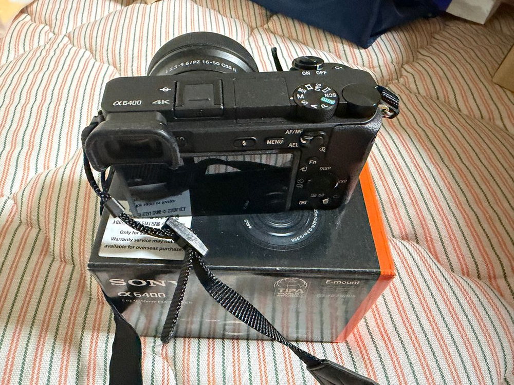 소니 A6400 16-50MM 번들렌즈 킷 판매합니다. (거의새것) 이미지