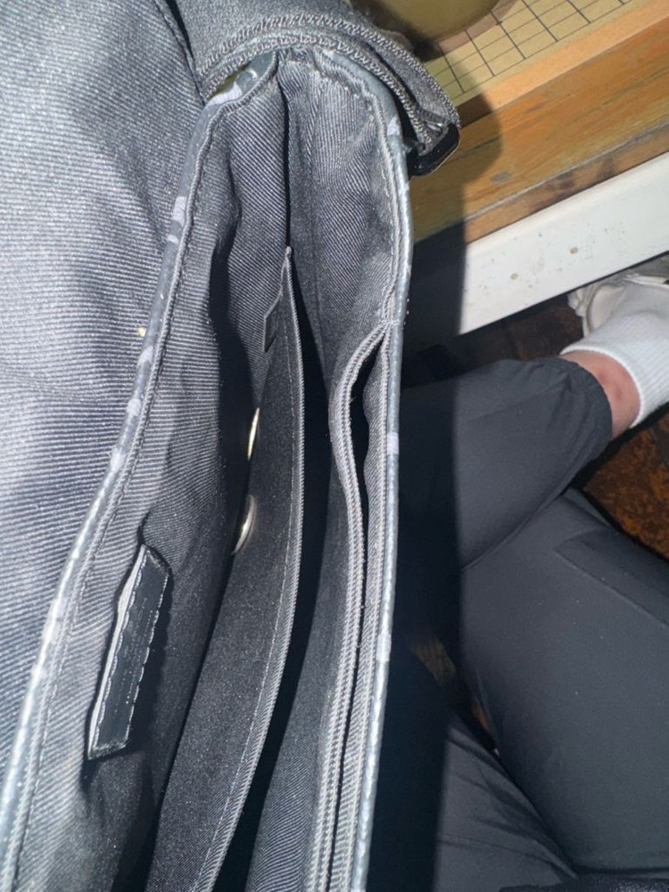 루이비통 디스트릭트 모노그램 이클립스 크로스백 이미지