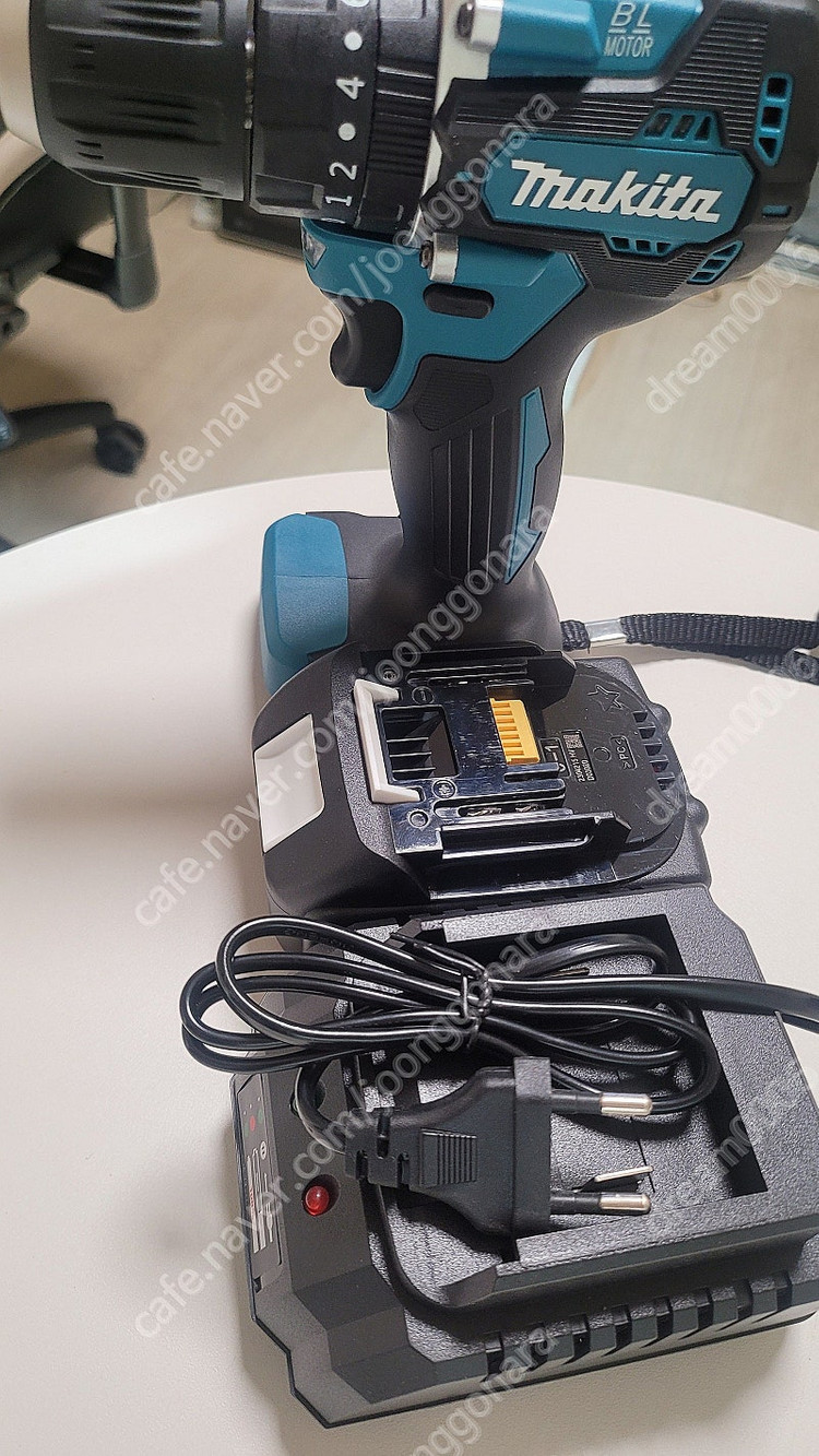 충전 전동드릴 팝니다. 이미지