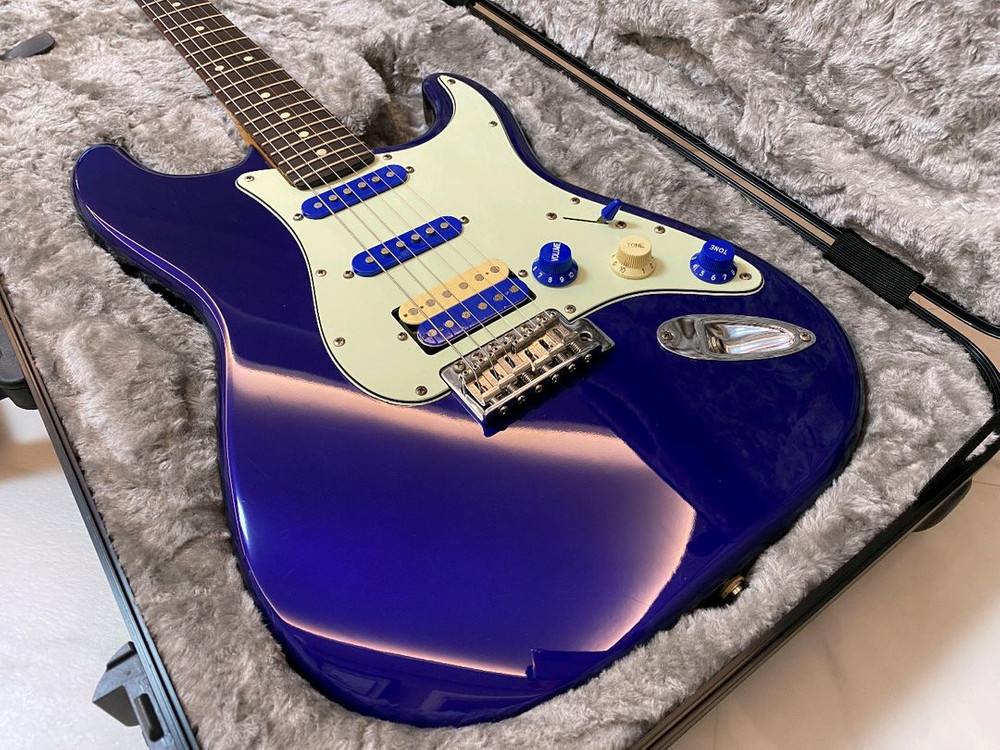 로즈우드 Fender 펜더넥 딥블루 스트라토캐스터 일렉기타 이미지