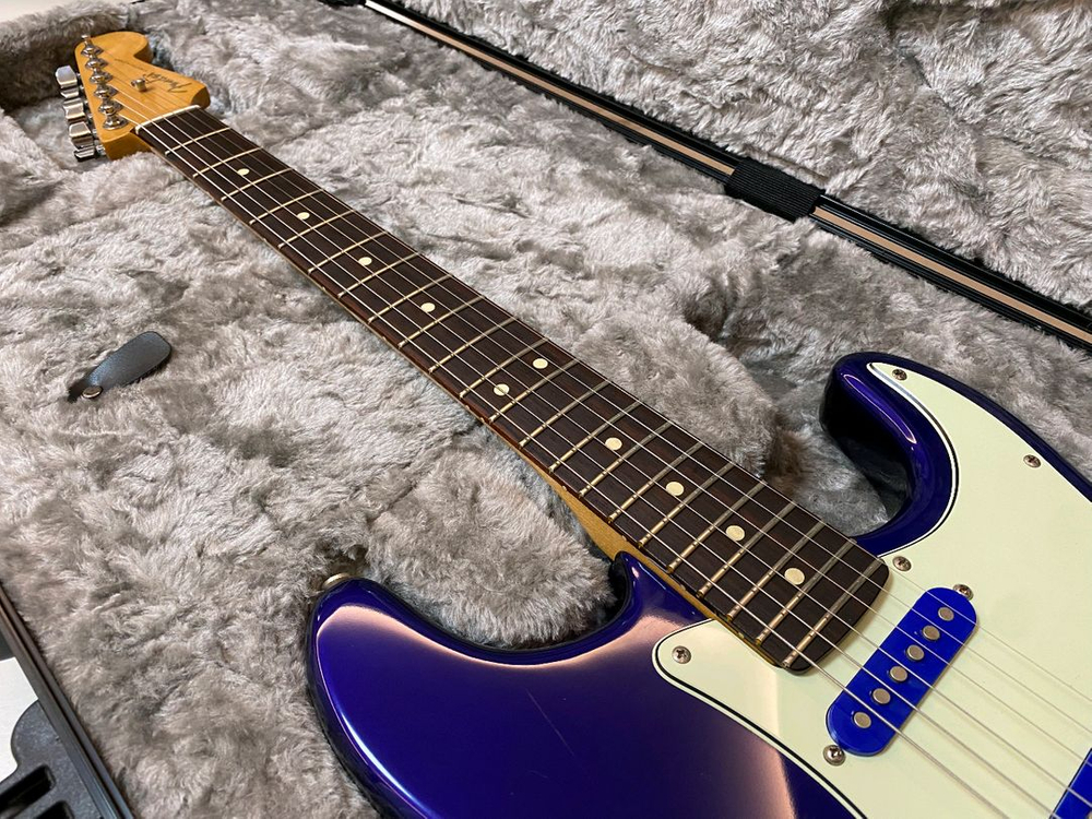 로즈우드 Fender 펜더넥 딥블루 스트라토캐스터 일렉기타 이미지
