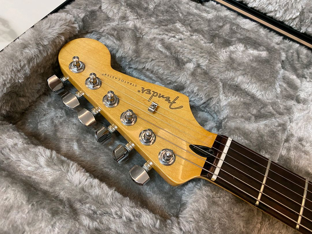 로즈우드 Fender 펜더넥 딥블루 스트라토캐스터 일렉기타 이미지