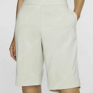 나이키 여성 UPF40+ 골프 반바지 아이보리 L 이미지