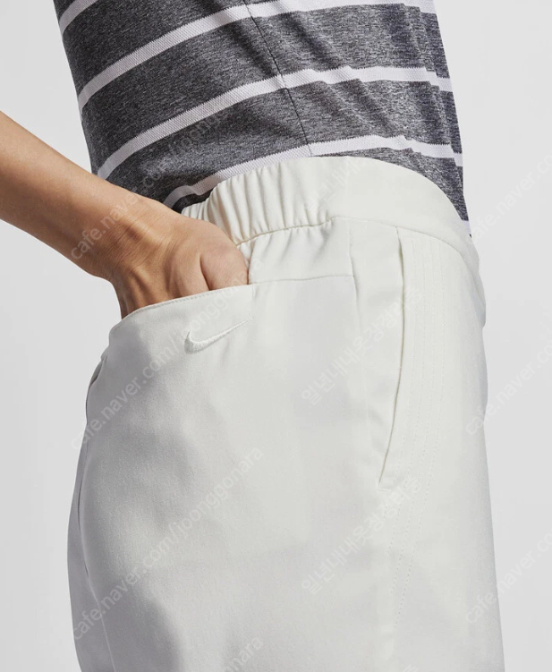 나이키 여성 UPF40+ 골프 반바지 화이트 M 이미지