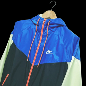 남성 상태굿 나이키 윈드러너 우븐 바람막이 트레이닝복 러닝복 후드집업자켓 이미지