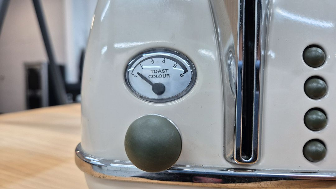 드롱기 4구 토스터 이미지