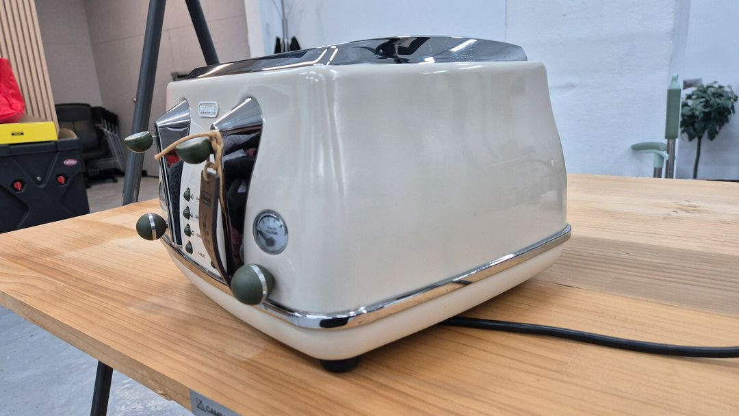 드롱기 4구 토스터 이미지