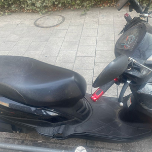 125cc 스쿠터 이미지