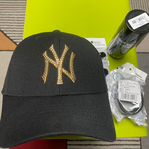 MLB 뉴욕 양키스 스와로브스키 스텔라 커브조절캡 이미지