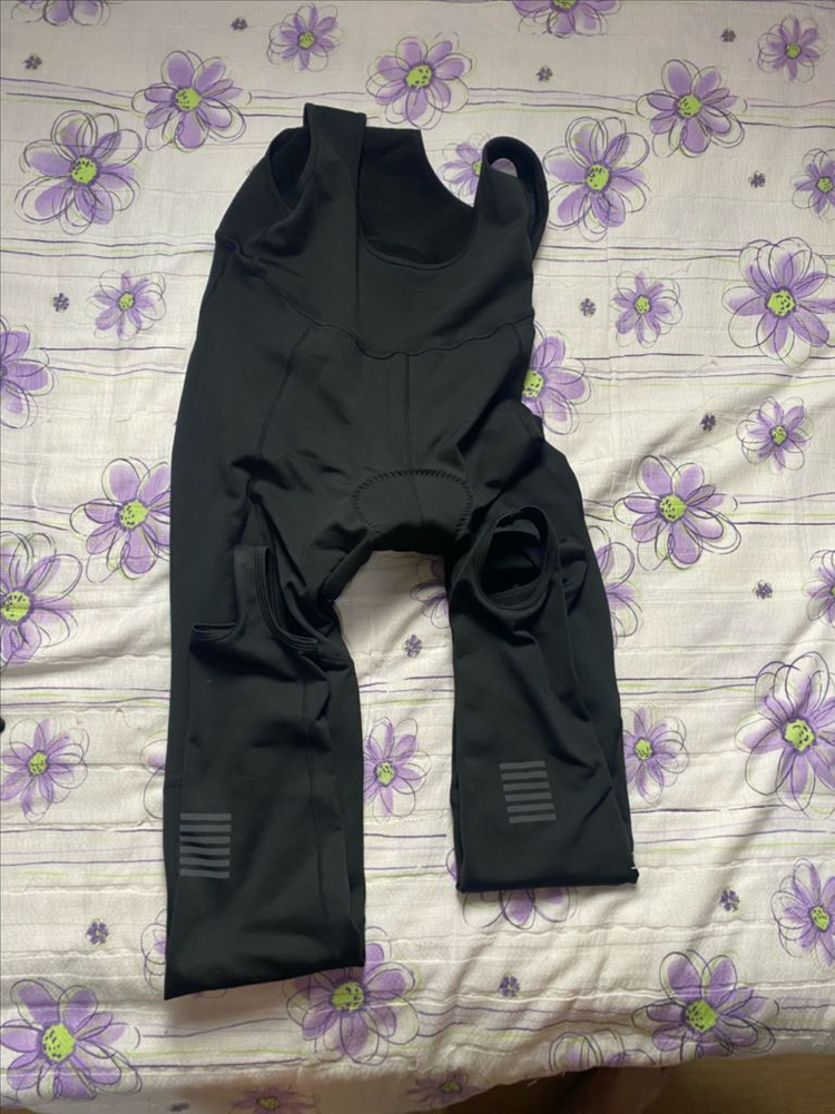 ykyw 빕숏 상하 셋트 판매합니다 이미지