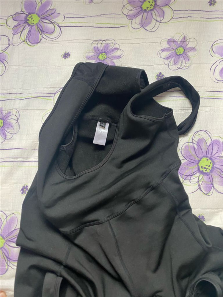 ykyw 빕숏 상하 셋트 판매합니다 이미지