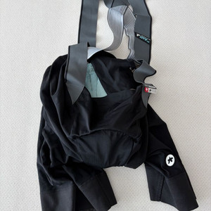 아소스 빕숏 m사이즈 이미지