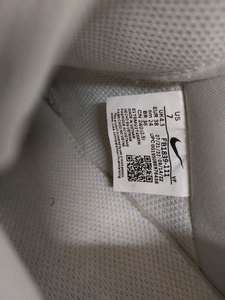 여성 나이키 에어포스1 07 LX 운동화 (240) 이미지