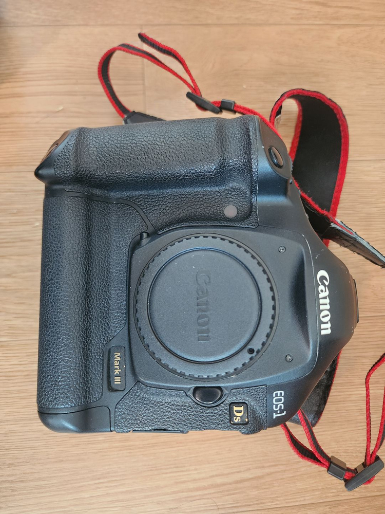 DSLR 카메라 + 렌즈 2개 세트 이미지