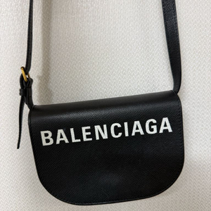 발렌시아가크로스백(블랙) 정품 이미지