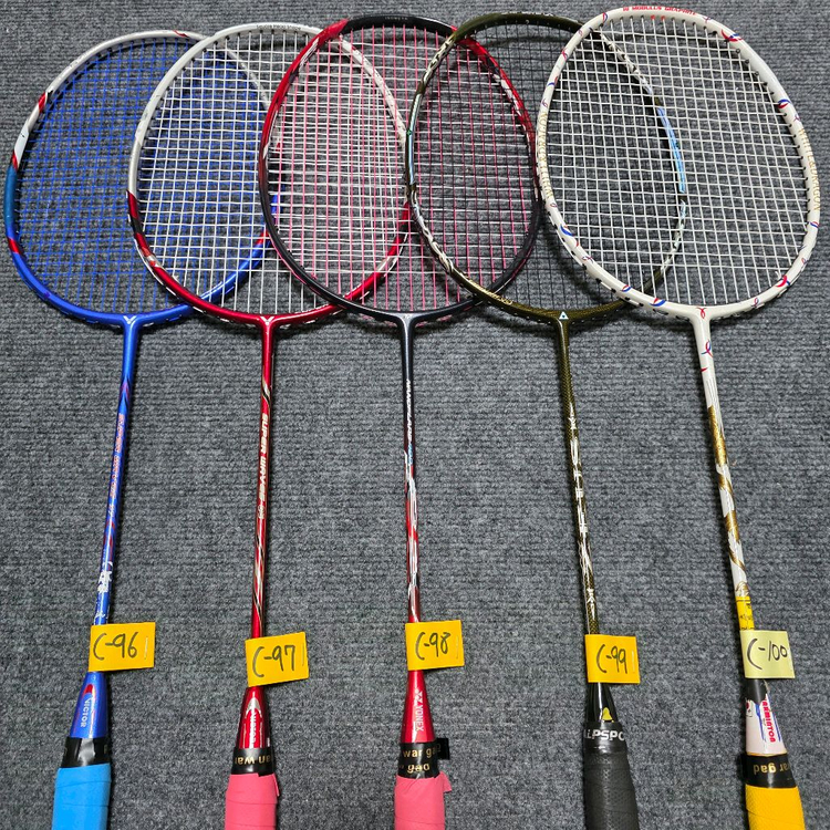 (평균택포4) 경기용 수리 카본 배드민턴 라켓 저렴히 판매합니다 이미지