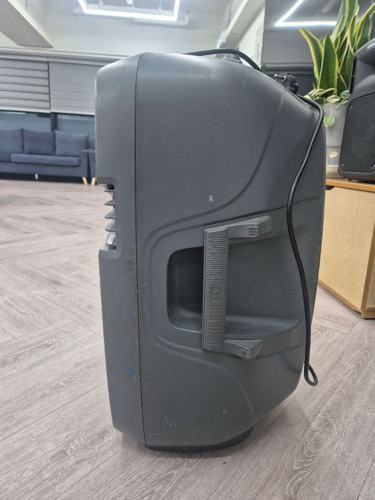 JBL EON315 액티브 스피커 1통만 팝니다 이미지