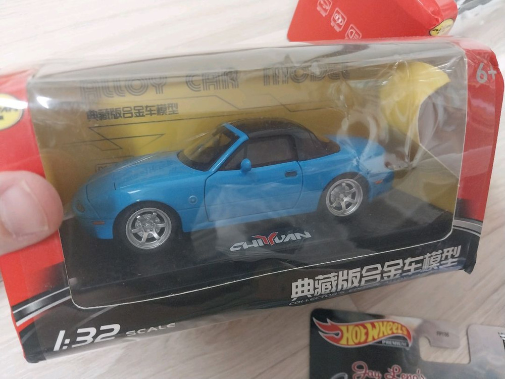 미니오토 1/32 마쯔다 MX5 다이캐스트 미니어처 판매합니다 이미지