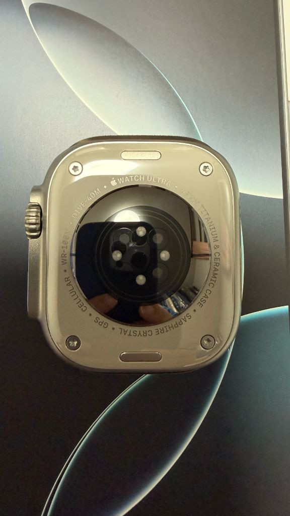 애플워치 울트라3 네추럴 티타늄49mm 트레일루프 이미지