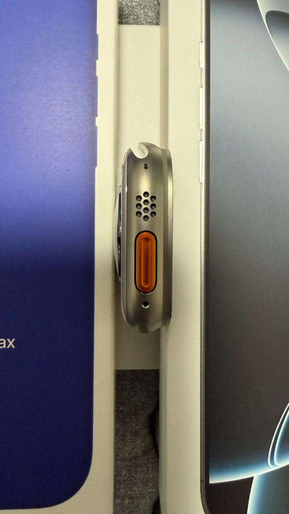 애플워치 울트라3 네추럴 티타늄49mm 트레일루프 이미지