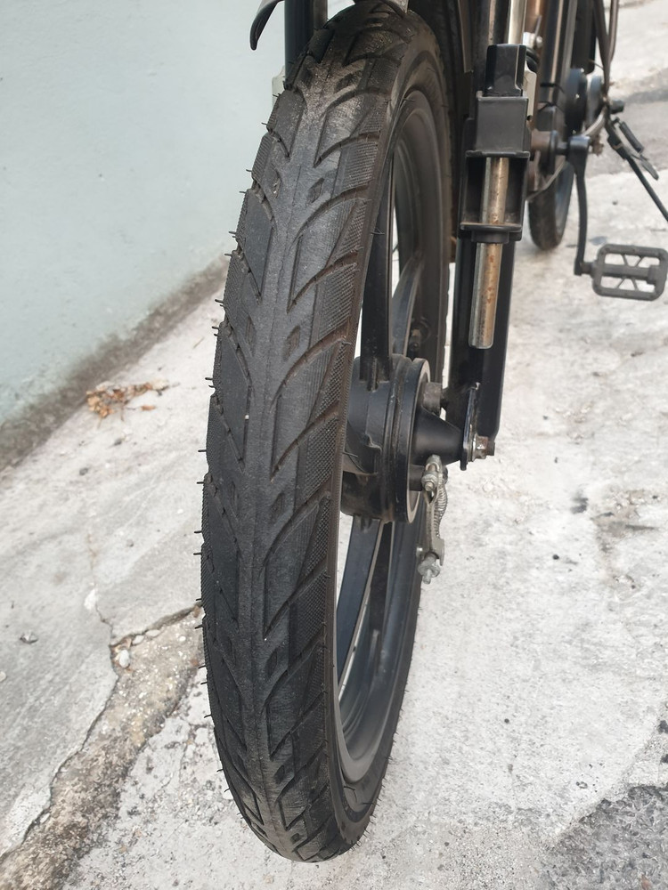 벨로스타 엉클 접이식 전기자전거 이미지