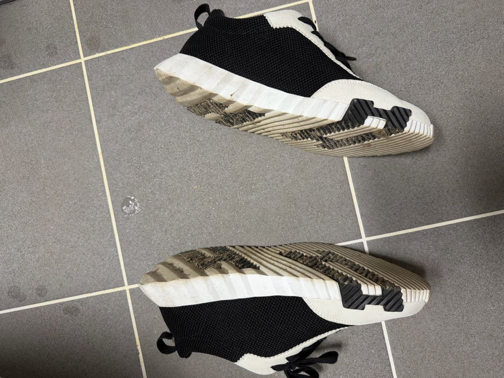 에르메스 바운싱 스니커즈 41사이즈 이미지