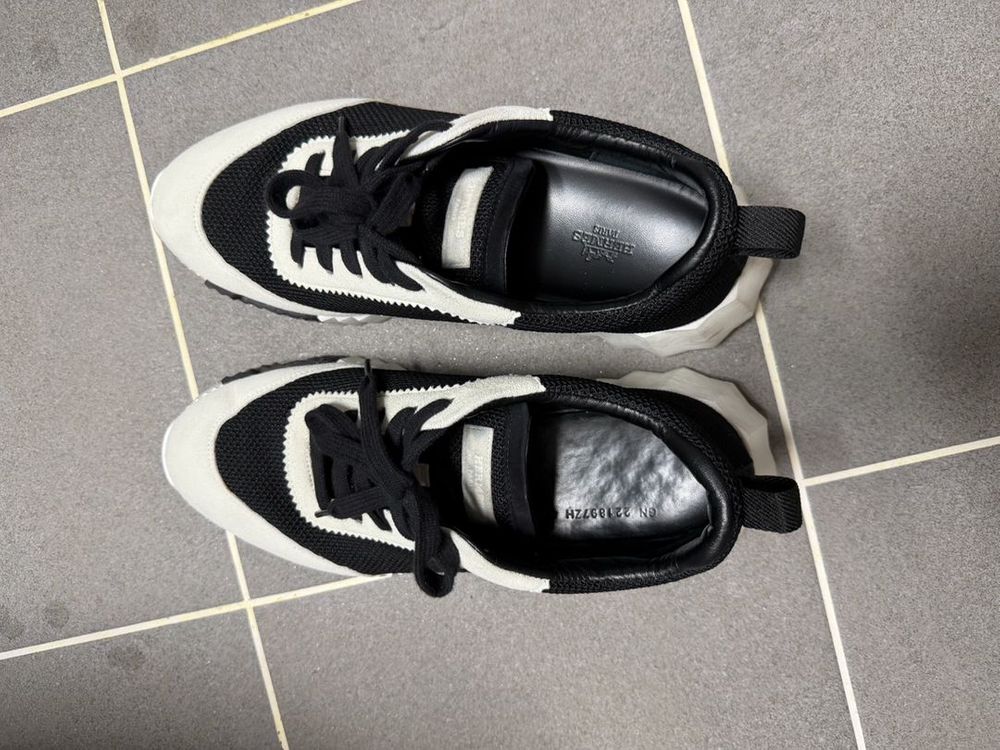 에르메스 바운싱 스니커즈 41사이즈 이미지