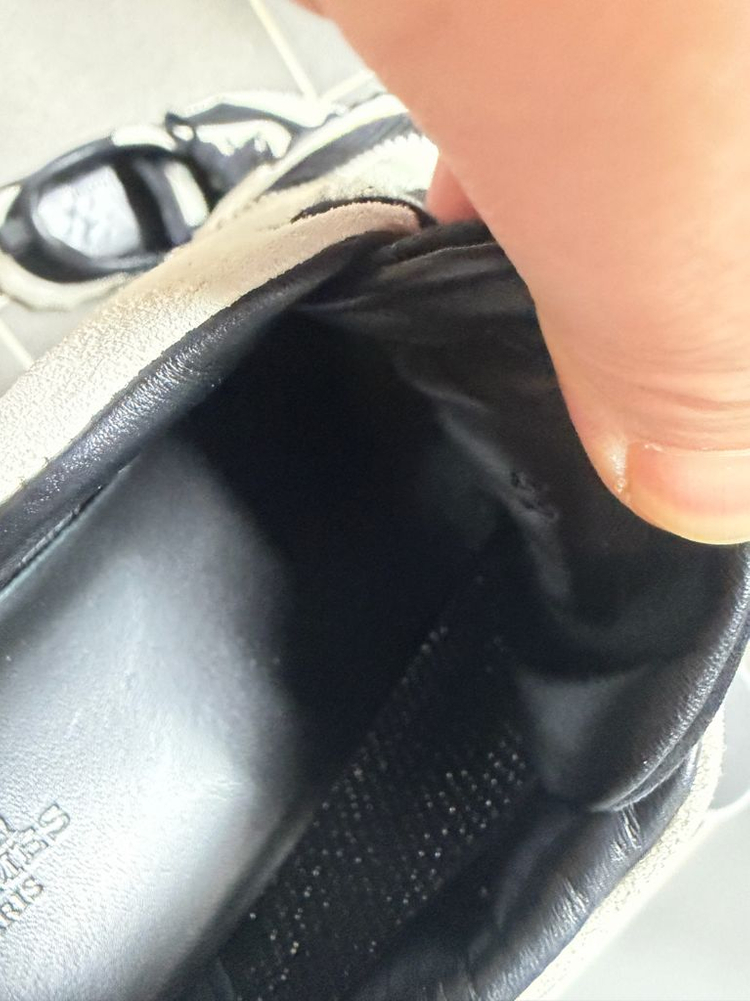 에르메스 바운싱 스니커즈 41사이즈 이미지