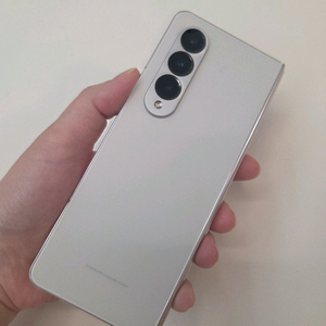 갤럭시 Z폴드4 512G 특S급 서울z폴드4 인천z폴드4 강원z폴드4 파주z폴드4 대구z폴드4 창원z폴드4 중고폰 이미지