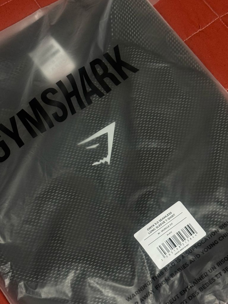 짐샤크(gymshark) 오닉스5.0 M사이즈 새상품 이미지