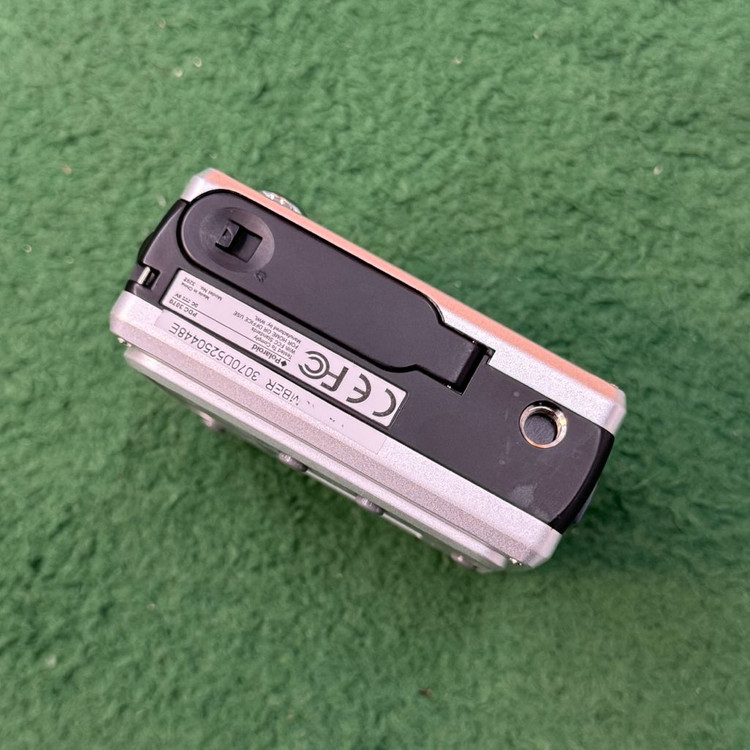 폴라로이드 디지털 카메라 PDC3070 실버 이미지