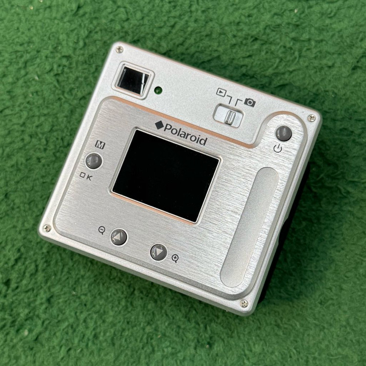폴라로이드 디지털 카메라 PDC3070 실버 이미지