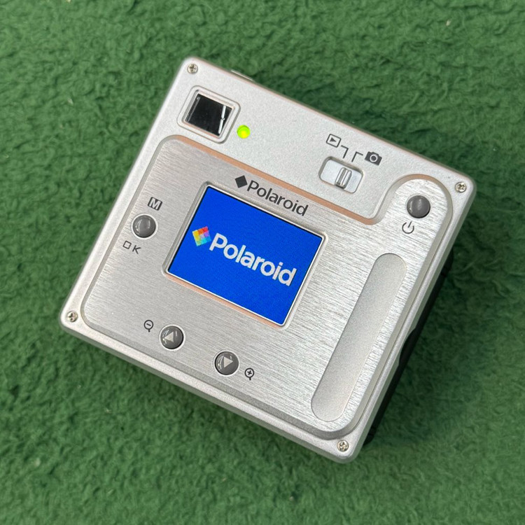 폴라로이드 디지털 카메라 PDC3070 실버 이미지