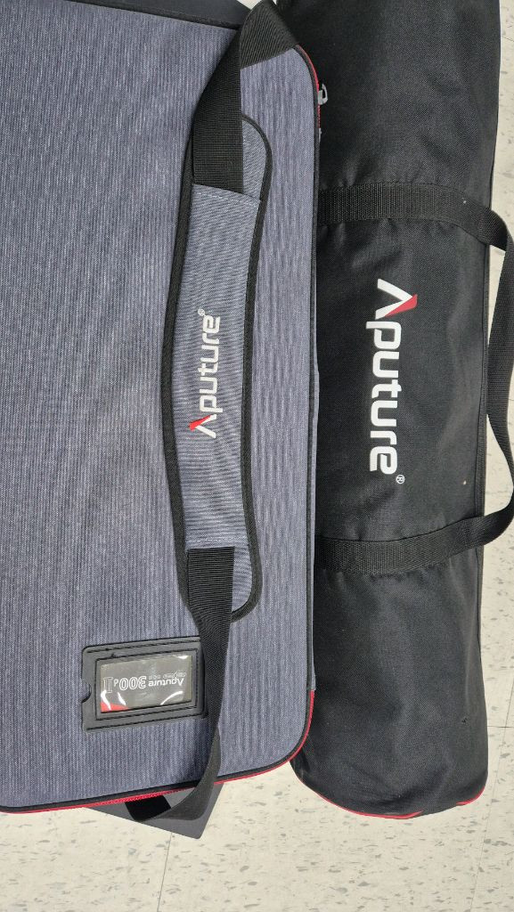 (무조건세트판매)조명어퓨쳐 COB300d II + 라이트돔 II 이미지