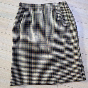 닥스 여성체크스커트치마 이미지